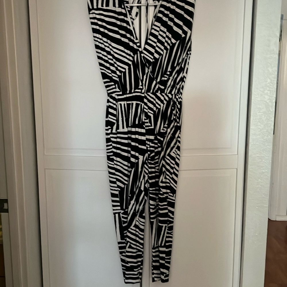 Ava Sky Jumpsuit XS Never worn!